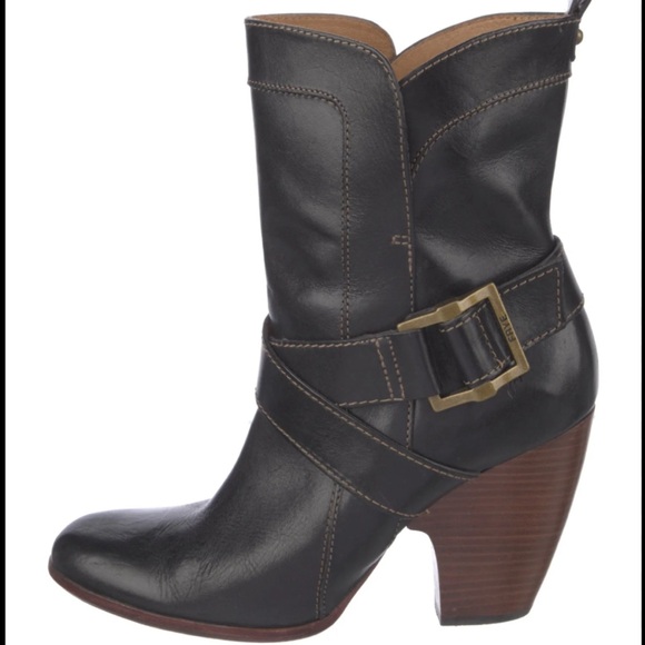 Frye Shoes - Frye Boots women size 8.5